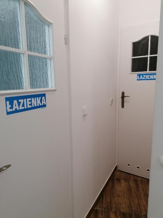 Hostel Tulip - Pokoj Jednoosobowy Nr 3 Ze Wspolna Lazienka I Kuchnia شتشيتسين المظهر الخارجي الصورة