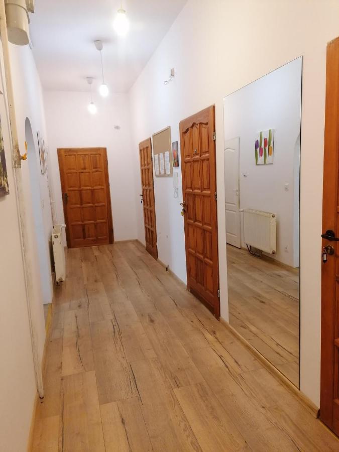Hostel Tulip - Pokoj Jednoosobowy Nr 3 Ze Wspolna Lazienka I Kuchnia شتشيتسين المظهر الخارجي الصورة