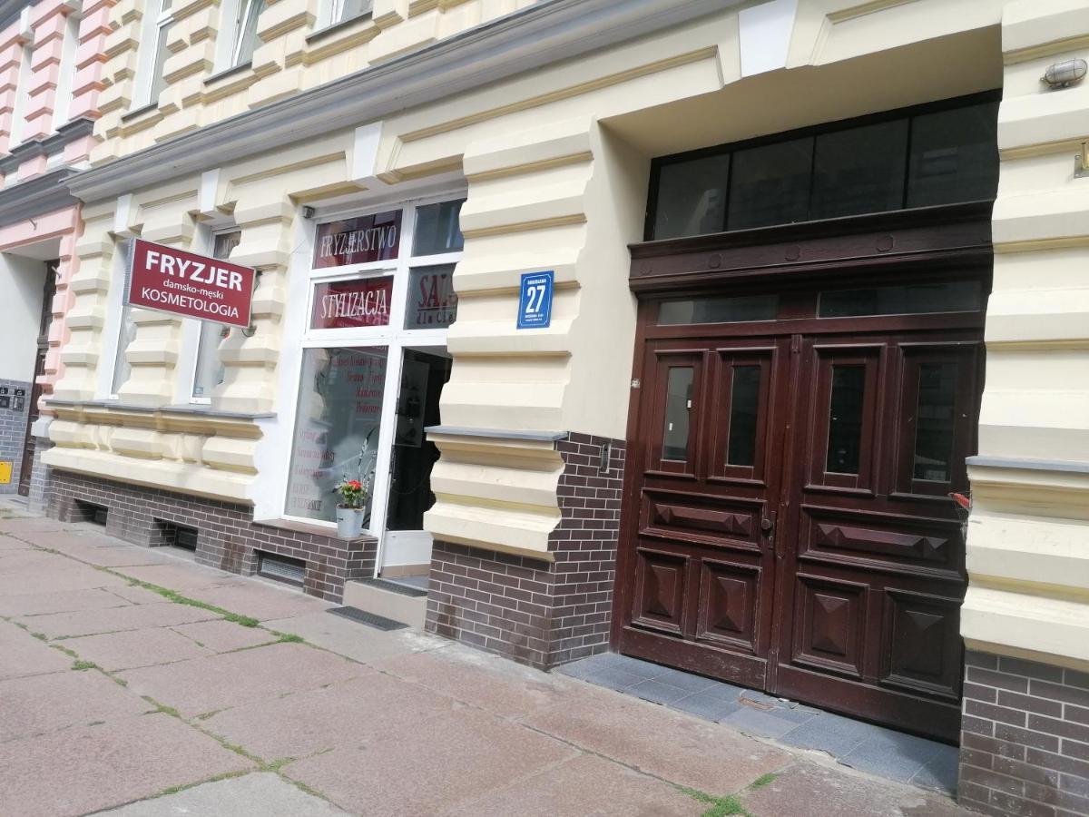 Hostel Tulip - Pokoj Jednoosobowy Nr 3 Ze Wspolna Lazienka I Kuchnia شتشيتسين المظهر الخارجي الصورة